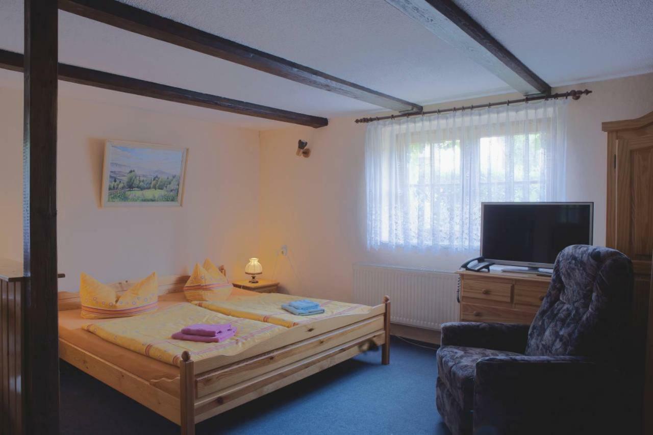 Ferienwohnung Kretzschmar 赛博尼茨 外观 照片